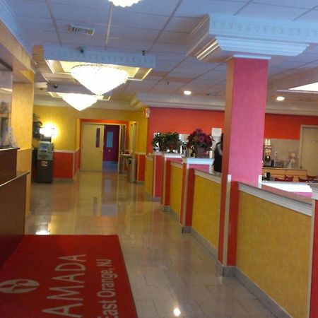 Ramada By Wyndham East Orange Hotell Exteriör bild